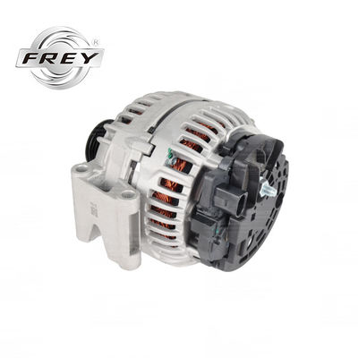 Auto Lichtmaschine OEM 0009061202 für Mercedes W204 GLK X204 4-MATIC Frey Autoteile Guangzhou Lieferant