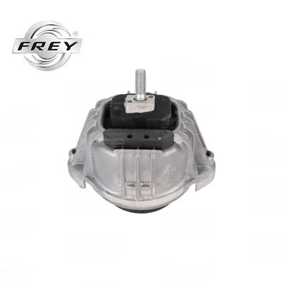 22116760330 Auto Motorlager für BMW E90 E87 E84 E82 E92 E91 E93 325I 130I 2.5I