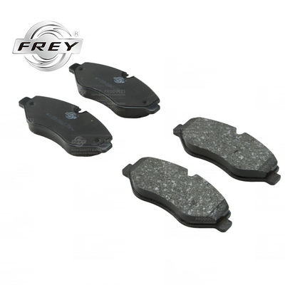 Mehrzweck-Bremsbeläge vorne 0044208320 Passend für Mercedes Benz Sprinter 906