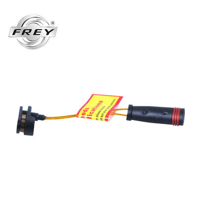 Rechte Bremsbelag-Verschleiß-Auto-Sensor-Teile 1645401017 2205401517 Mercedes Benz W164